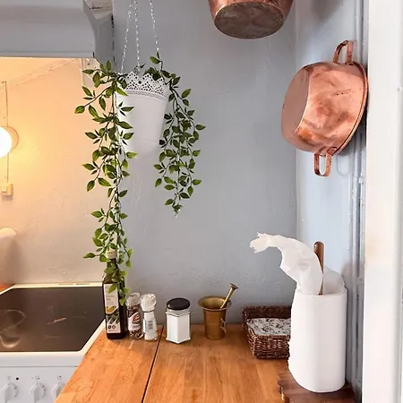 בית נופש Charming And Historic House *